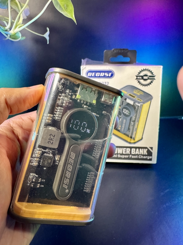 Fast Charge Mini Power Bank - Image 4